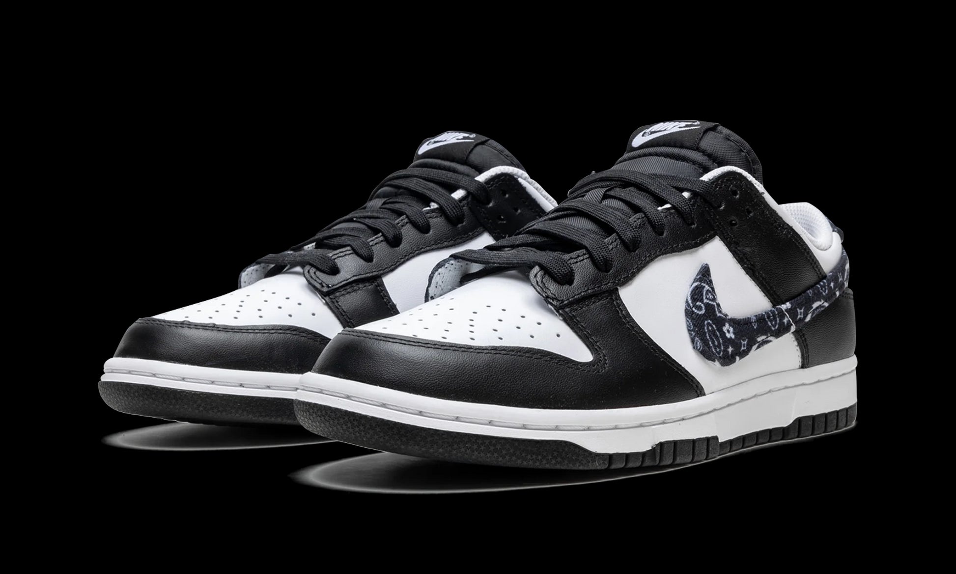 DUNK LO ESS MNS WMNS "Black Paisley" DH4401 100