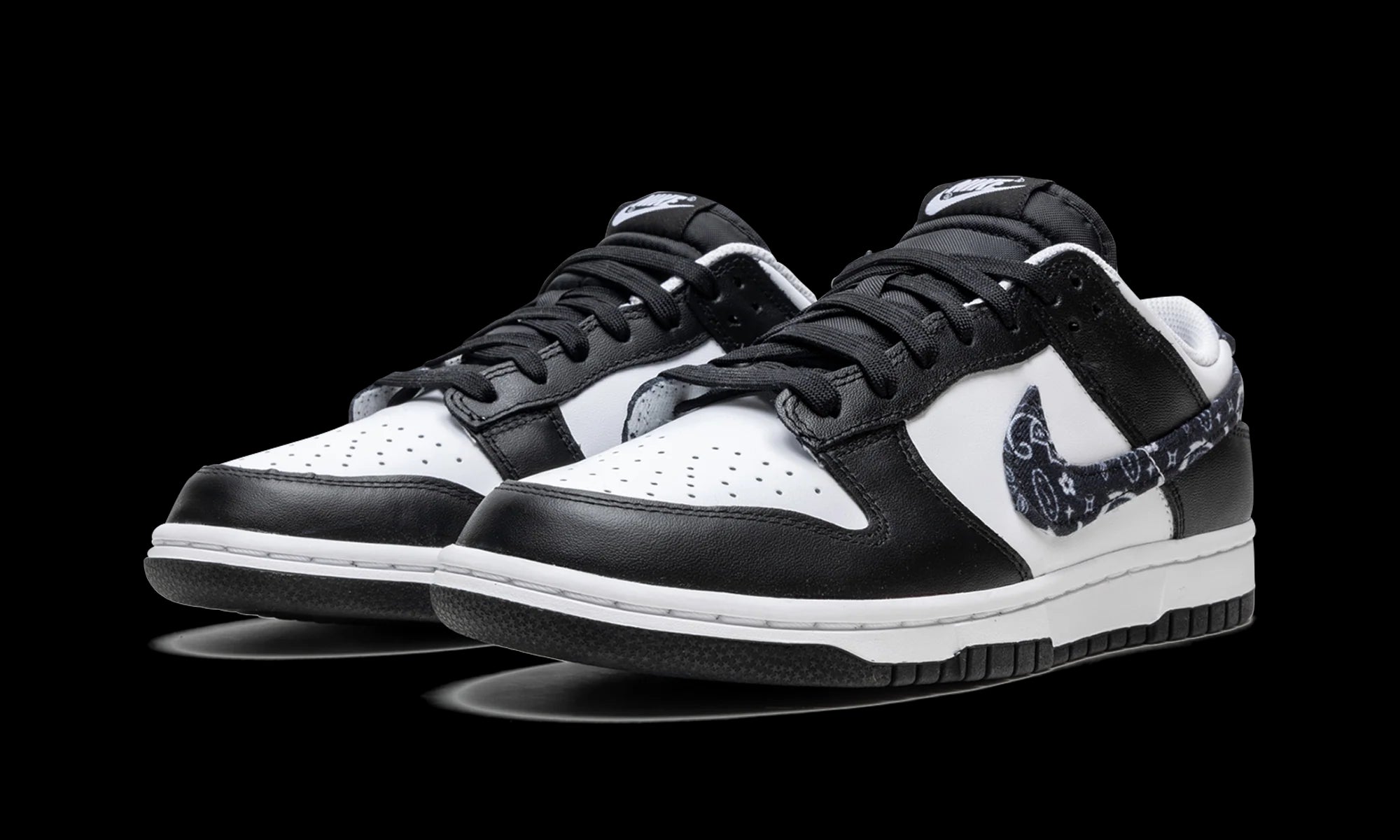 DUNK LO ESS MNS WMNS "Black Paisley" DH4401 100