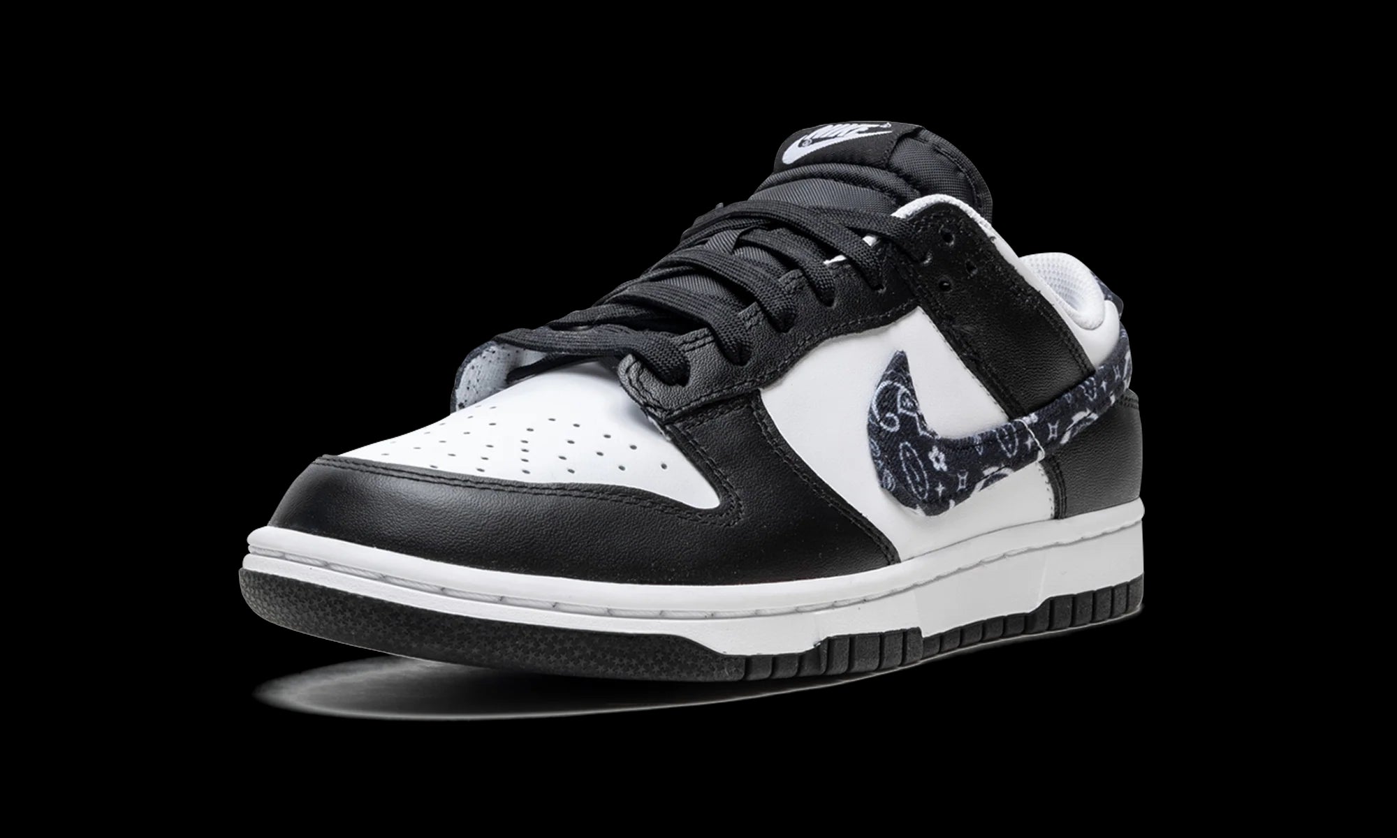 DUNK LO ESS MNS WMNS "Black Paisley" DH4401 100