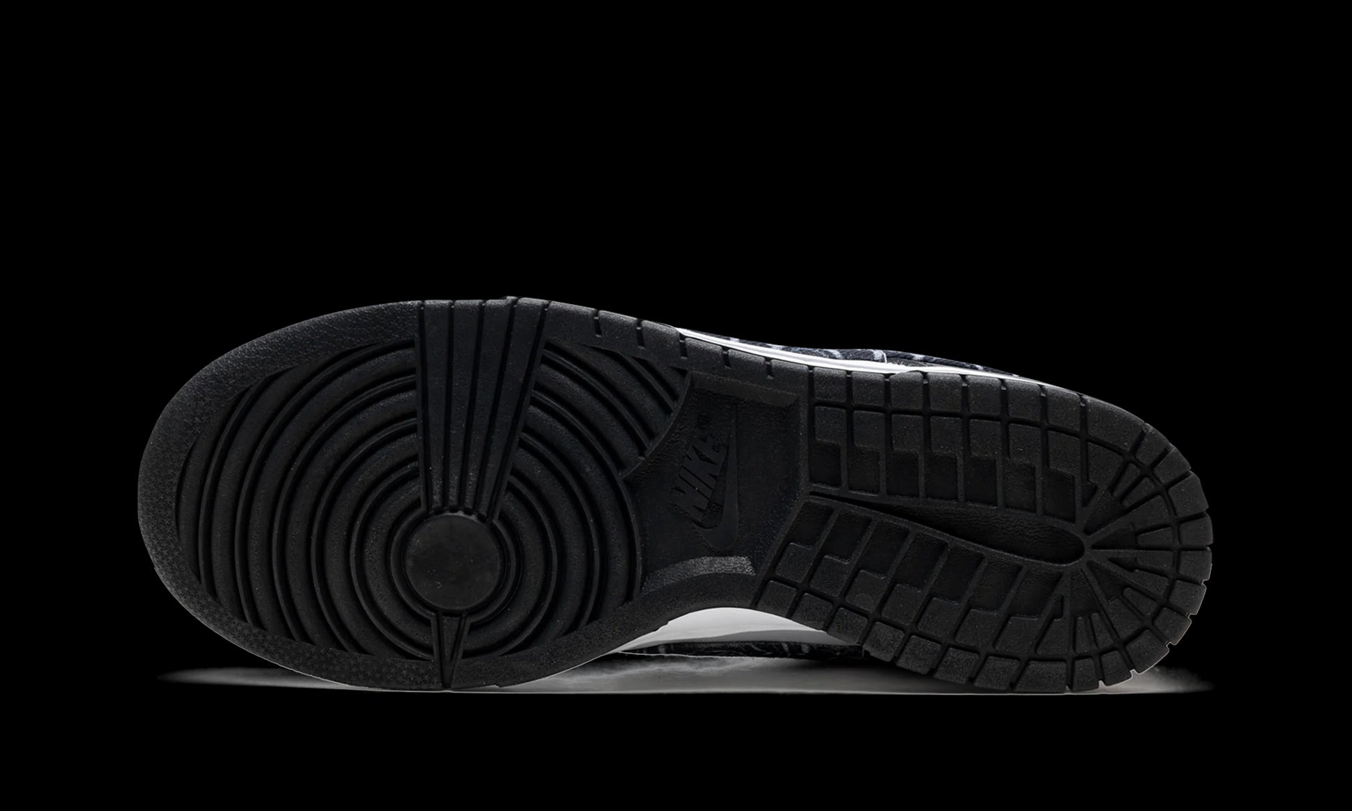 DUNK LO ESS MNS WMNS "Black Paisley" DH4401 100