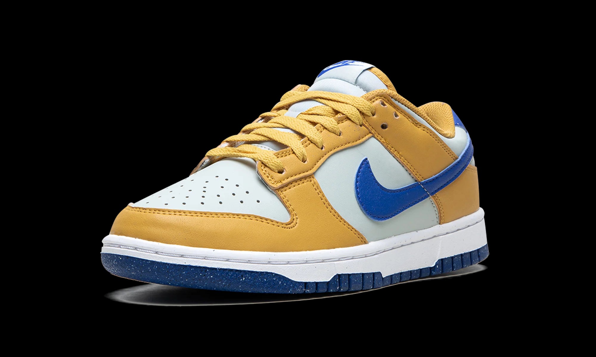 DUNK LO NEXT NATURE WMNS "Wheat Gold Royal" DN1431 700