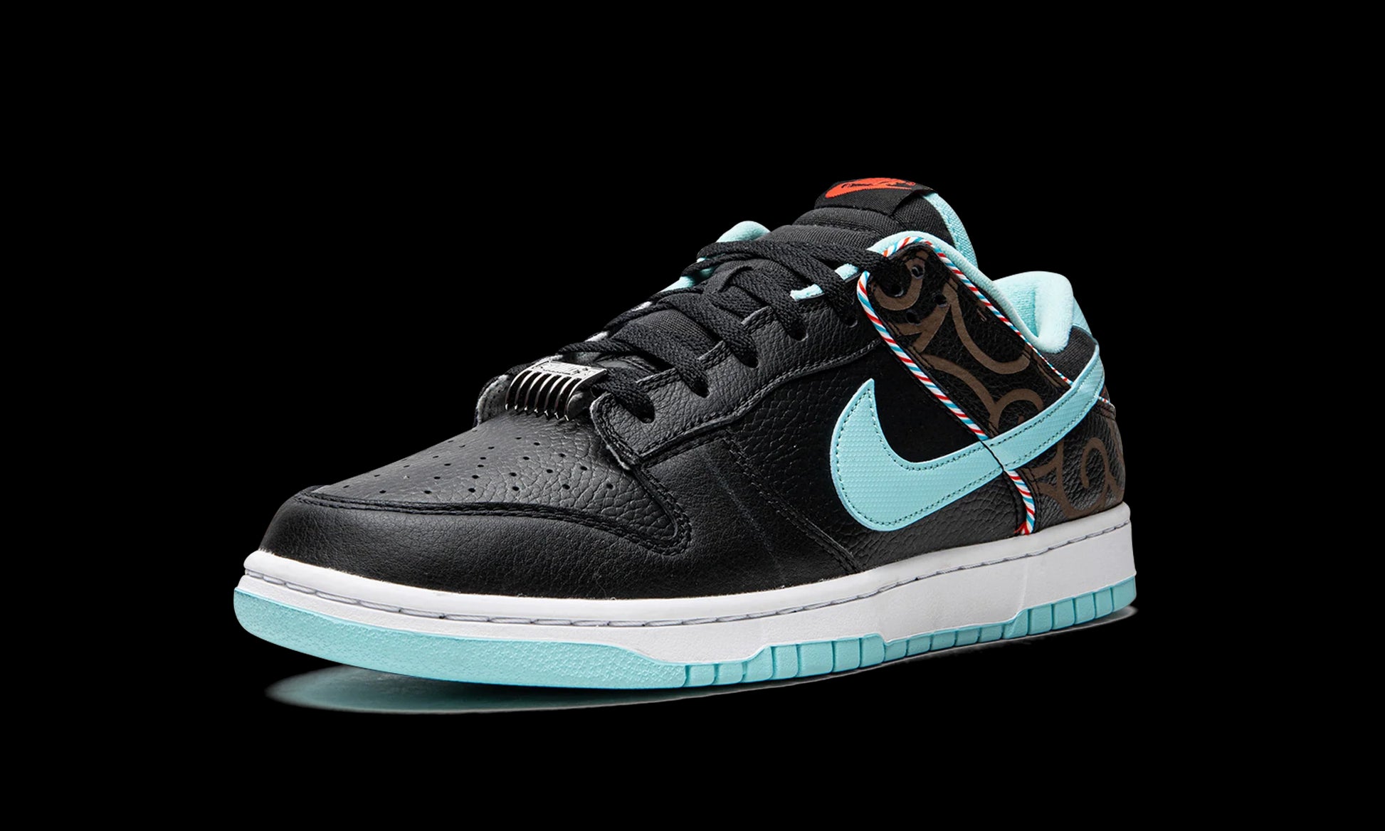 Dunk Low "Barbershop" DH7614 001