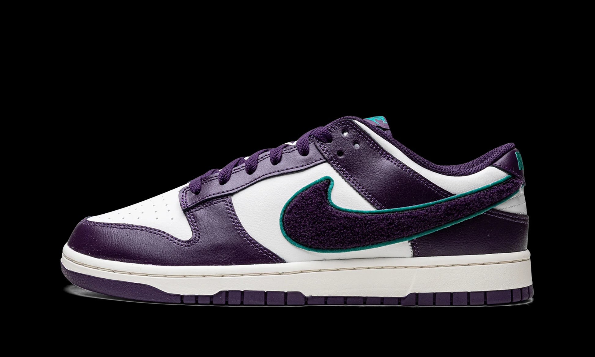 Dunk Low "Chenille Swoosh - Grand Purple" DQ7683 100