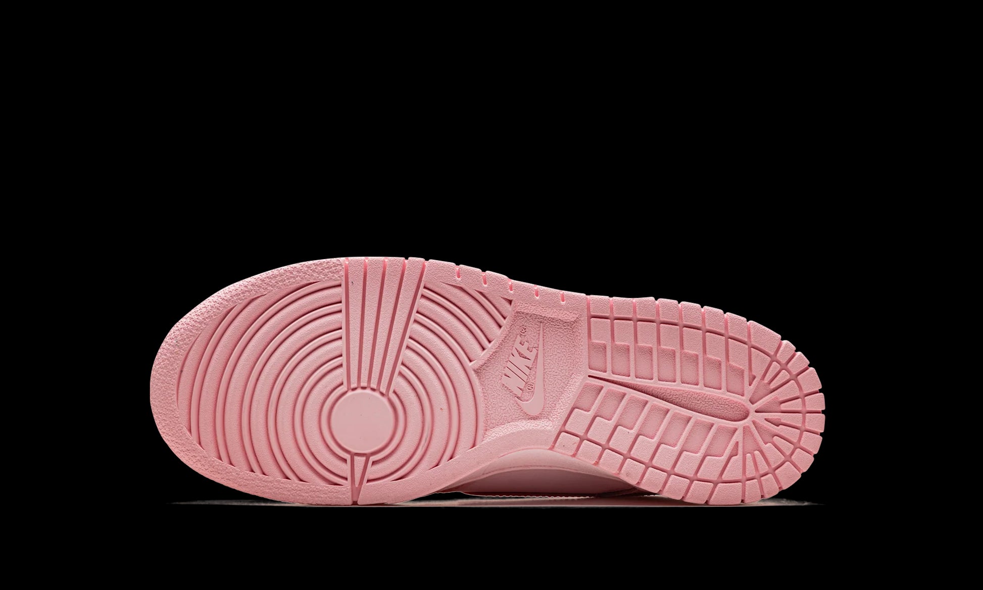 Dunk Low GS "Triple Pink" DH9765 600