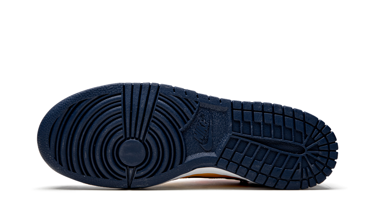 Dunk Low "off-white - University Gold" - 5