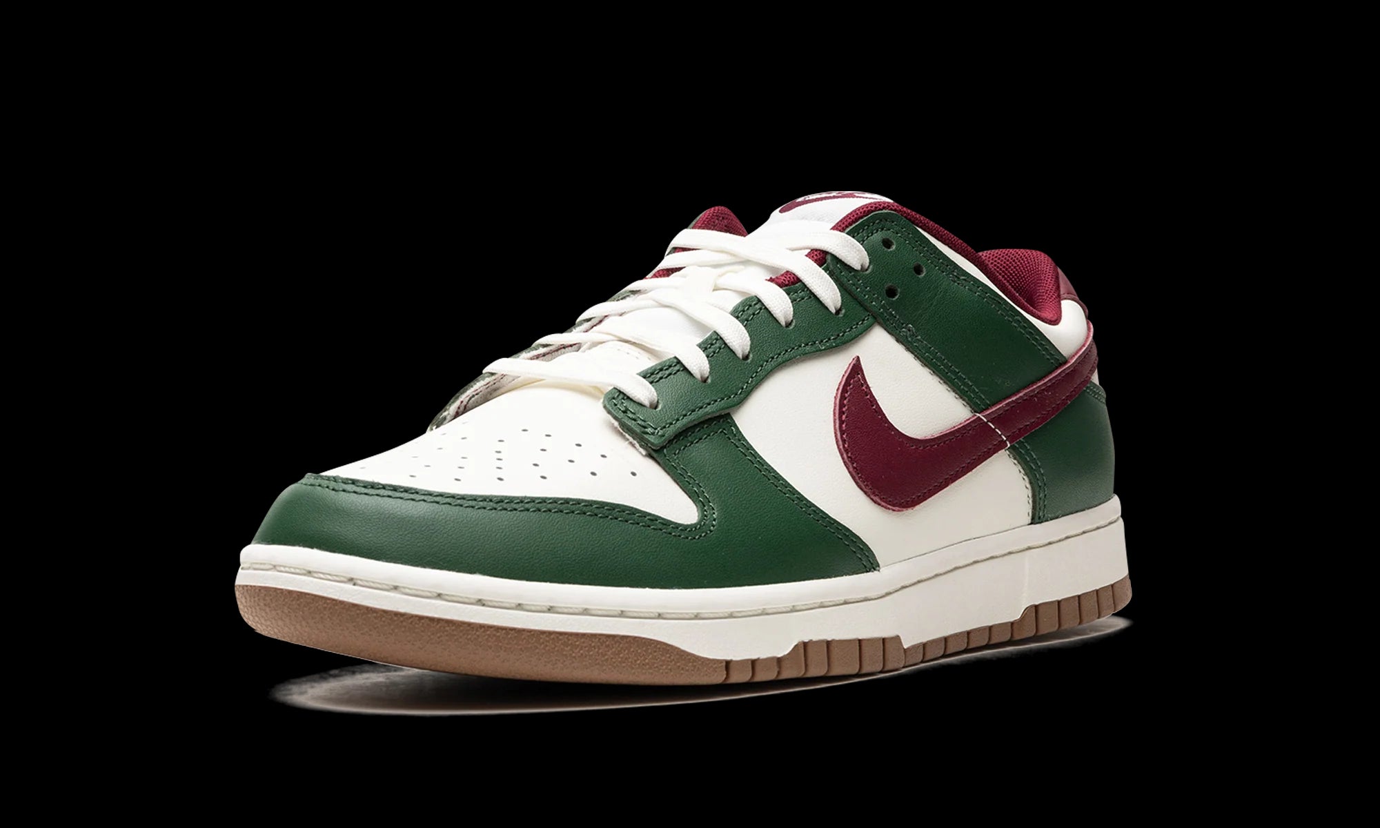 Dunk Low Retro "Gorge Green / Team Red" FB7160 161