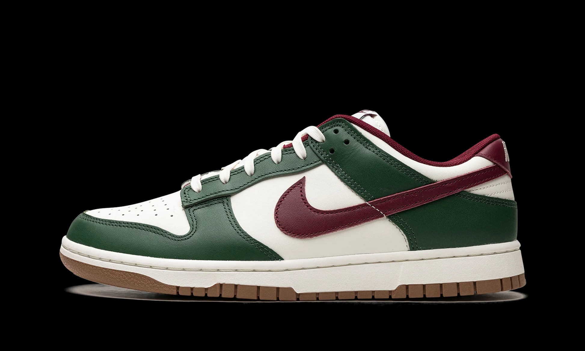 Dunk Low Retro "Gorge Green / Team Red" FB7160 161