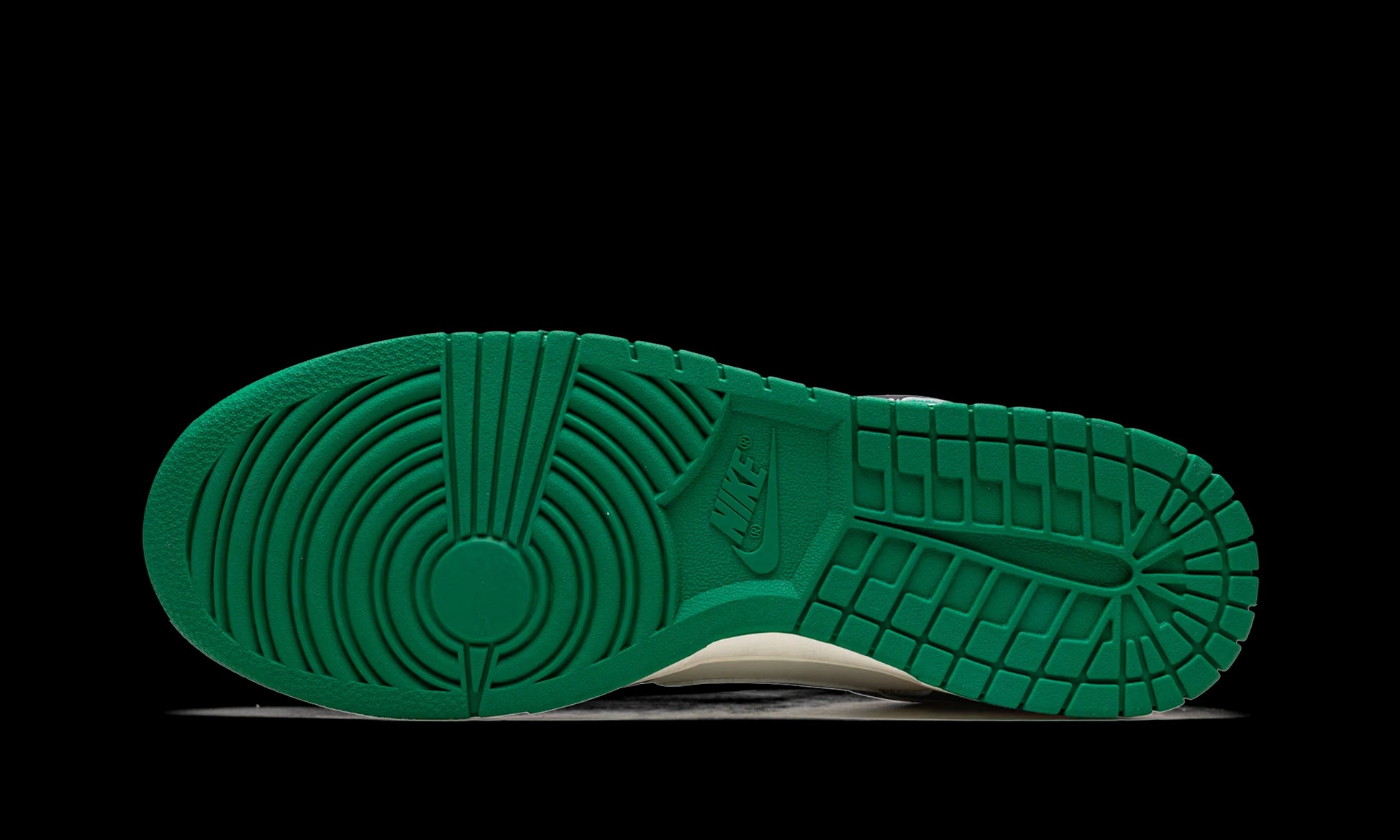 Dunk Low Retro Se "Lottery Pack - Green"