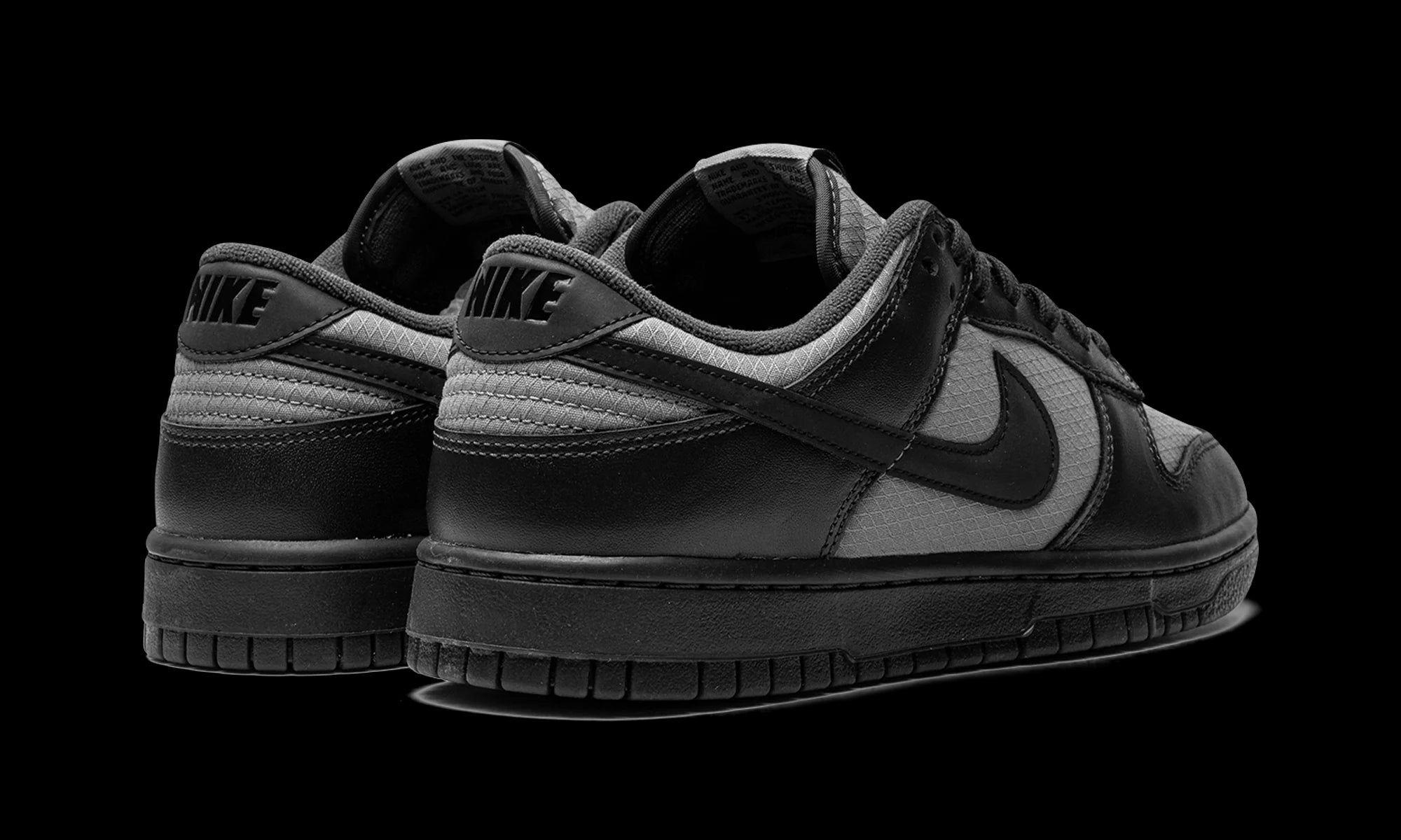 Dunk Low Retro SE "Off Noir Smoke Grey"