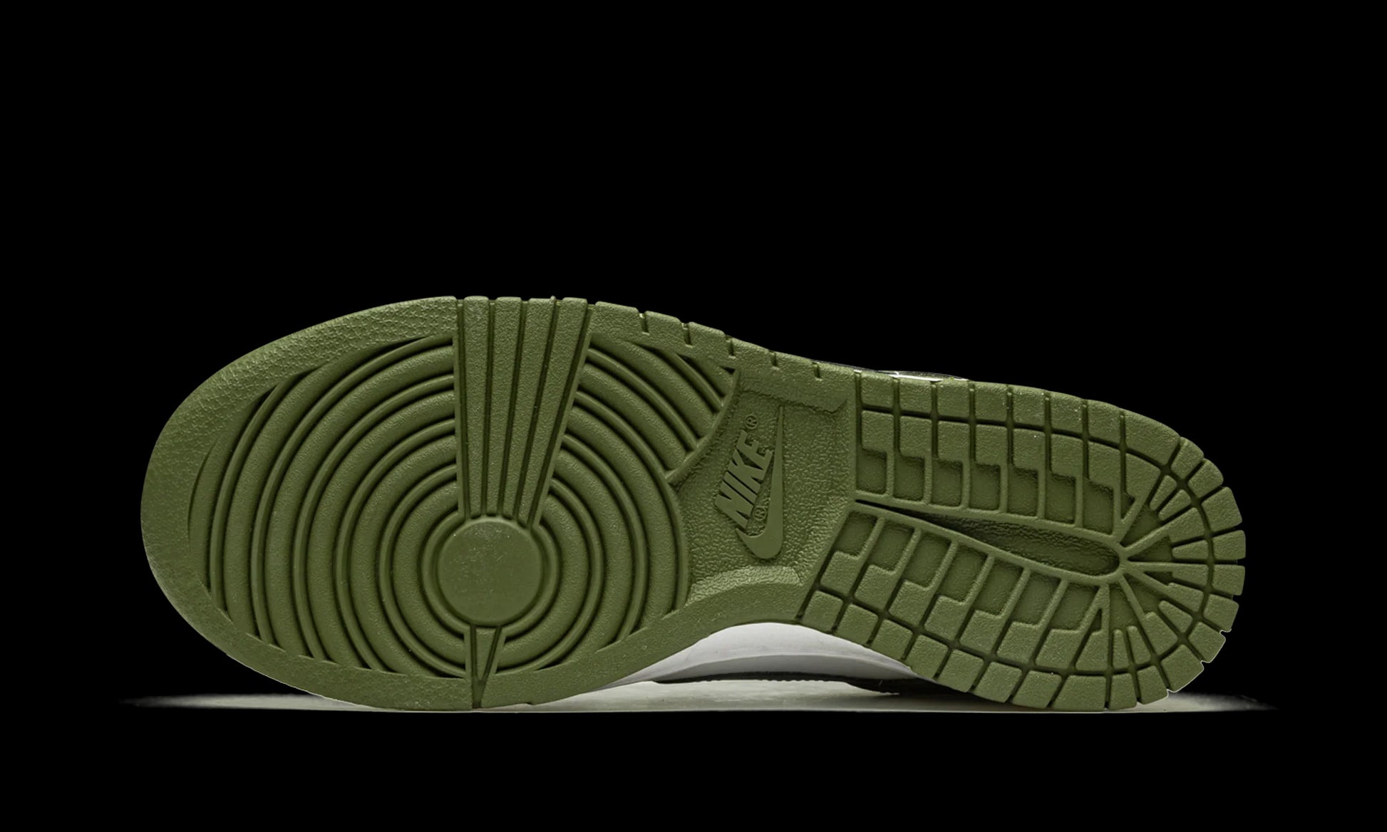 DUNK LOW WMNS "Medium Olive"
