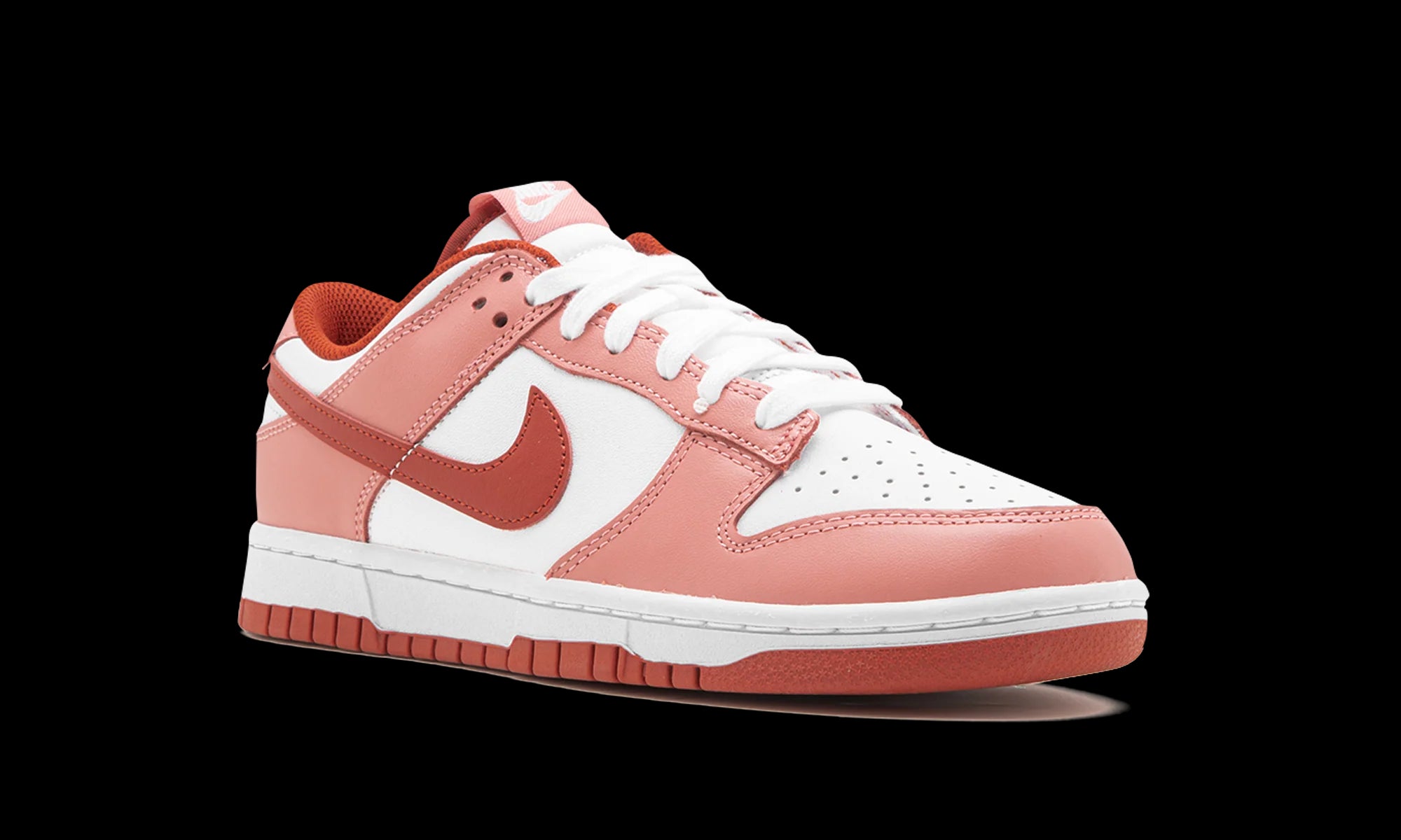 DUNK LOW WMNS "Red Stardust"