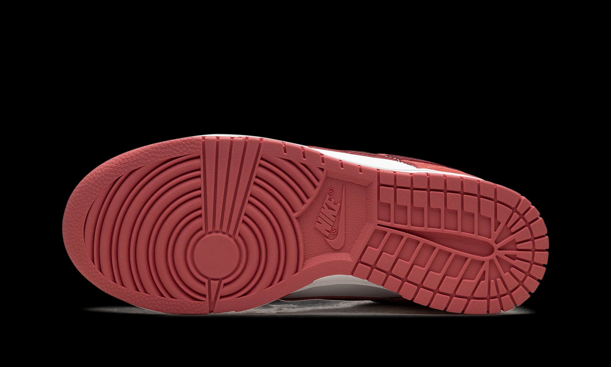 DUNK LOW WMNS "Valentine's Day"