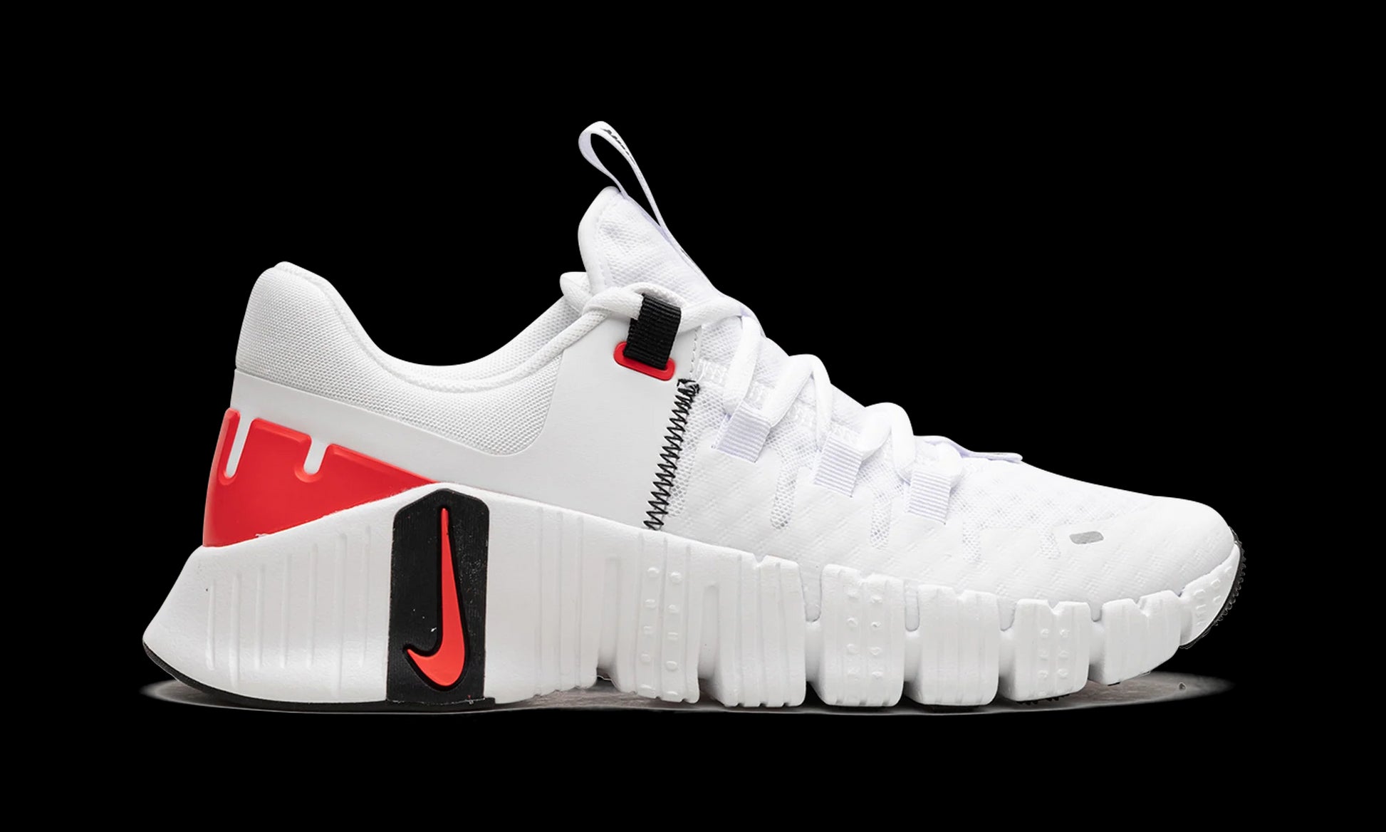 Free Metcon 5 "White Bright Crimson"