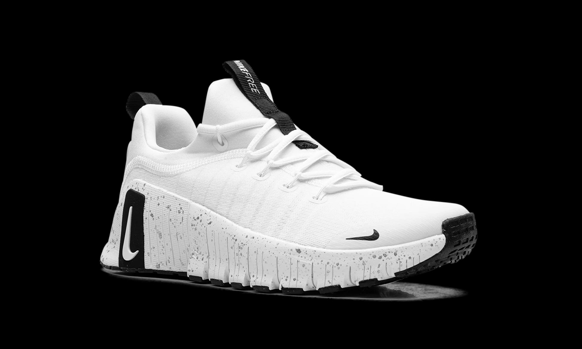 Free Metcon 6 WMNS "White Metallic Silver Light Smoke Grey Black"