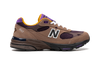 993 
