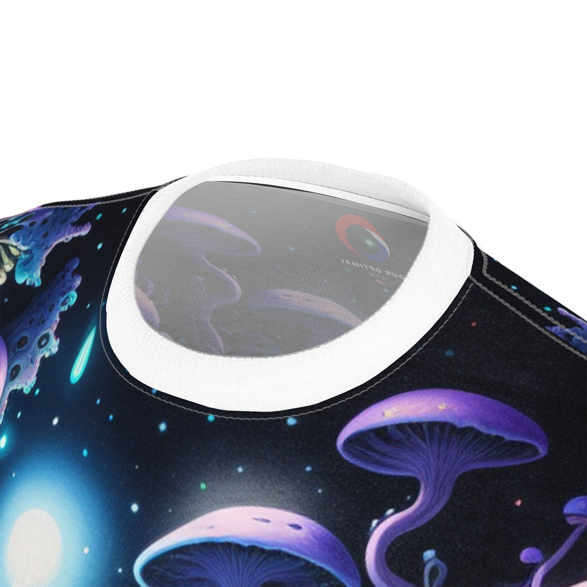 hippieartzone T-Shirt Elizabeth Cranwell - Unique Blacklight Fashion Tee