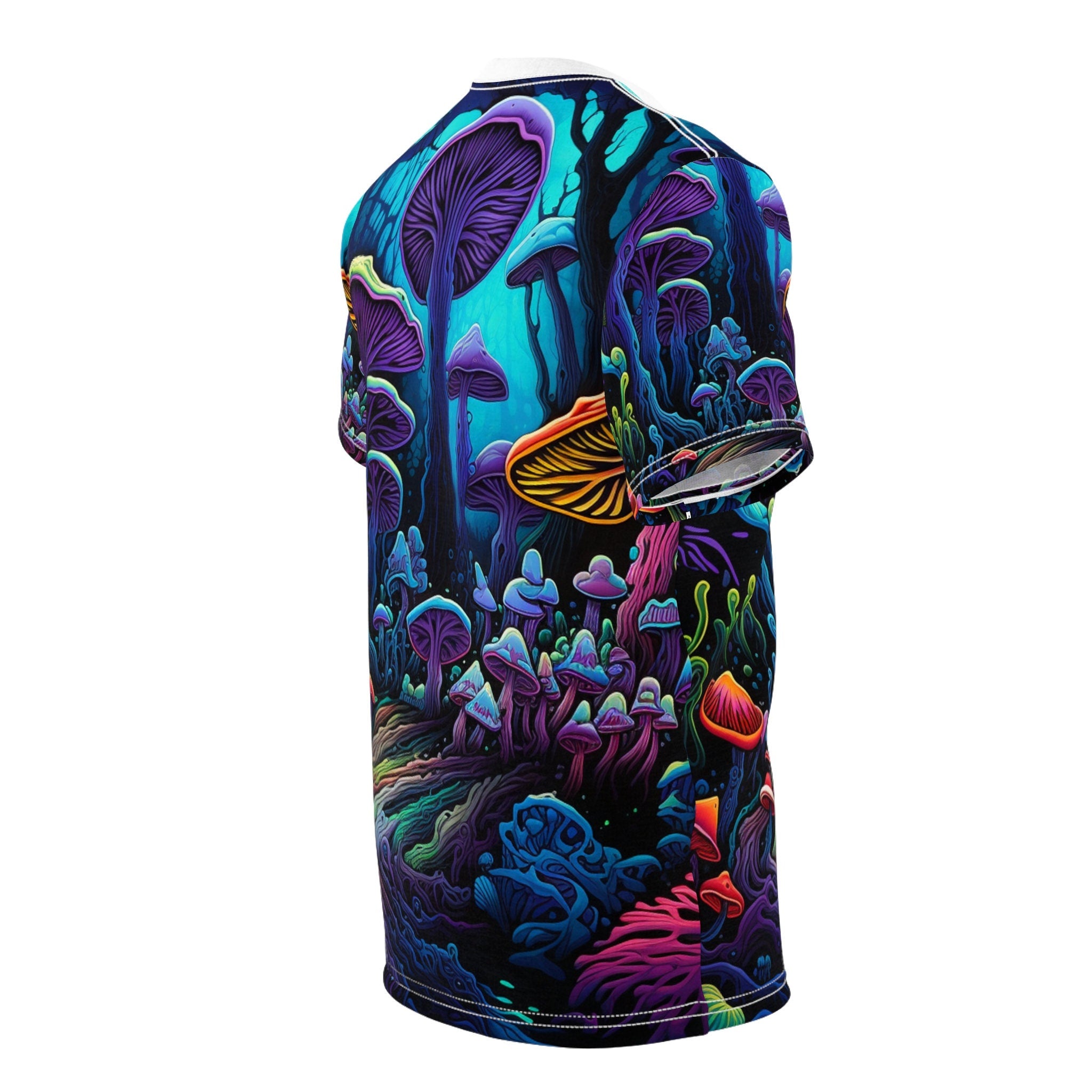 hippieartzone T-Shirt Fiametta Bellini - Psychedelic Camouflage Tee - Blacklight Reactive Apparel