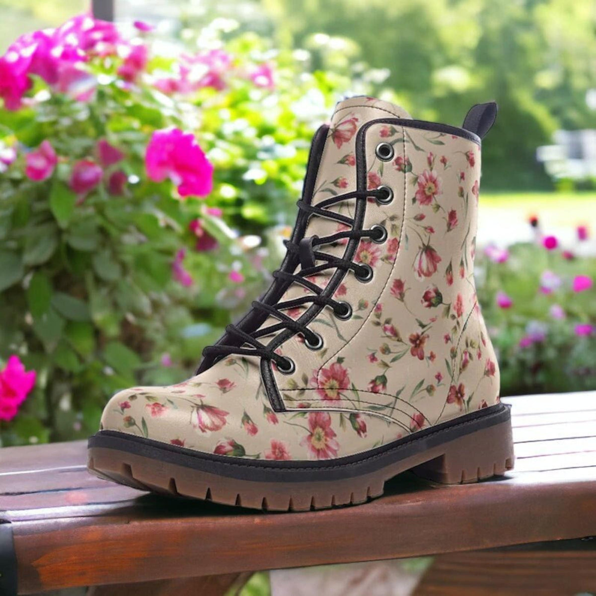 Hippie Art Zone - Wildflower Combat Boots.