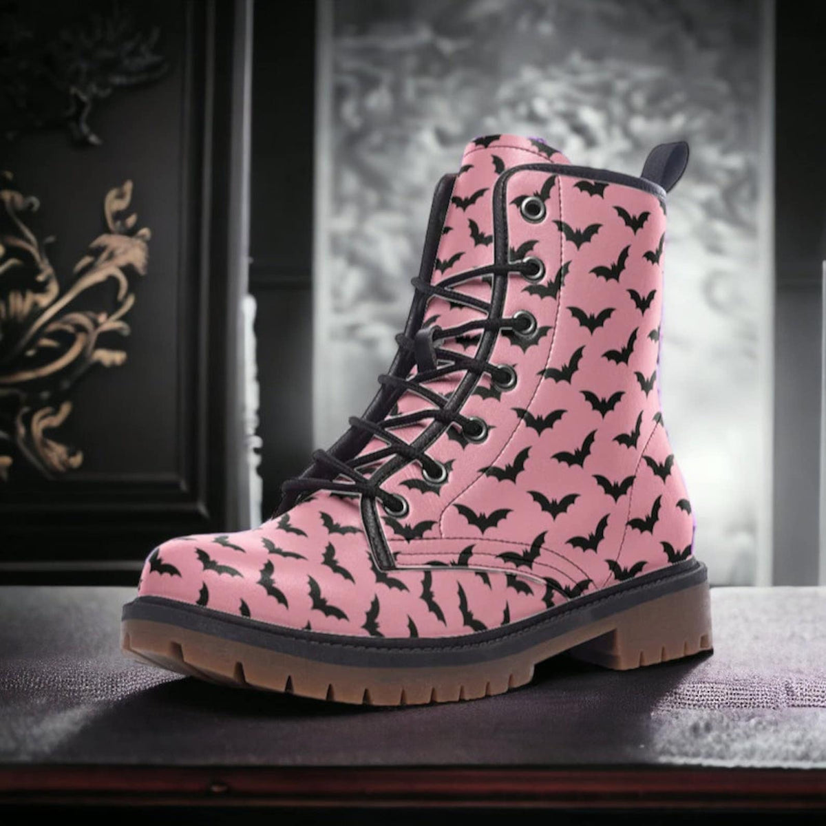 Hippie Art Zone - Pink Bats Combat Boots.