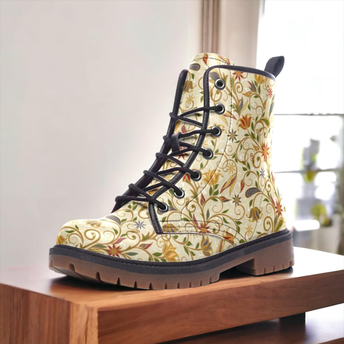 Hippie Art Zone - Flowers Witch Lace Up Boots.