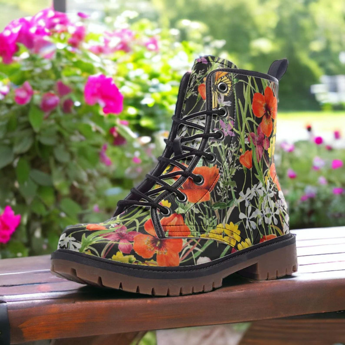 Hippie Art Zone - Black Orange Flowers Boots.