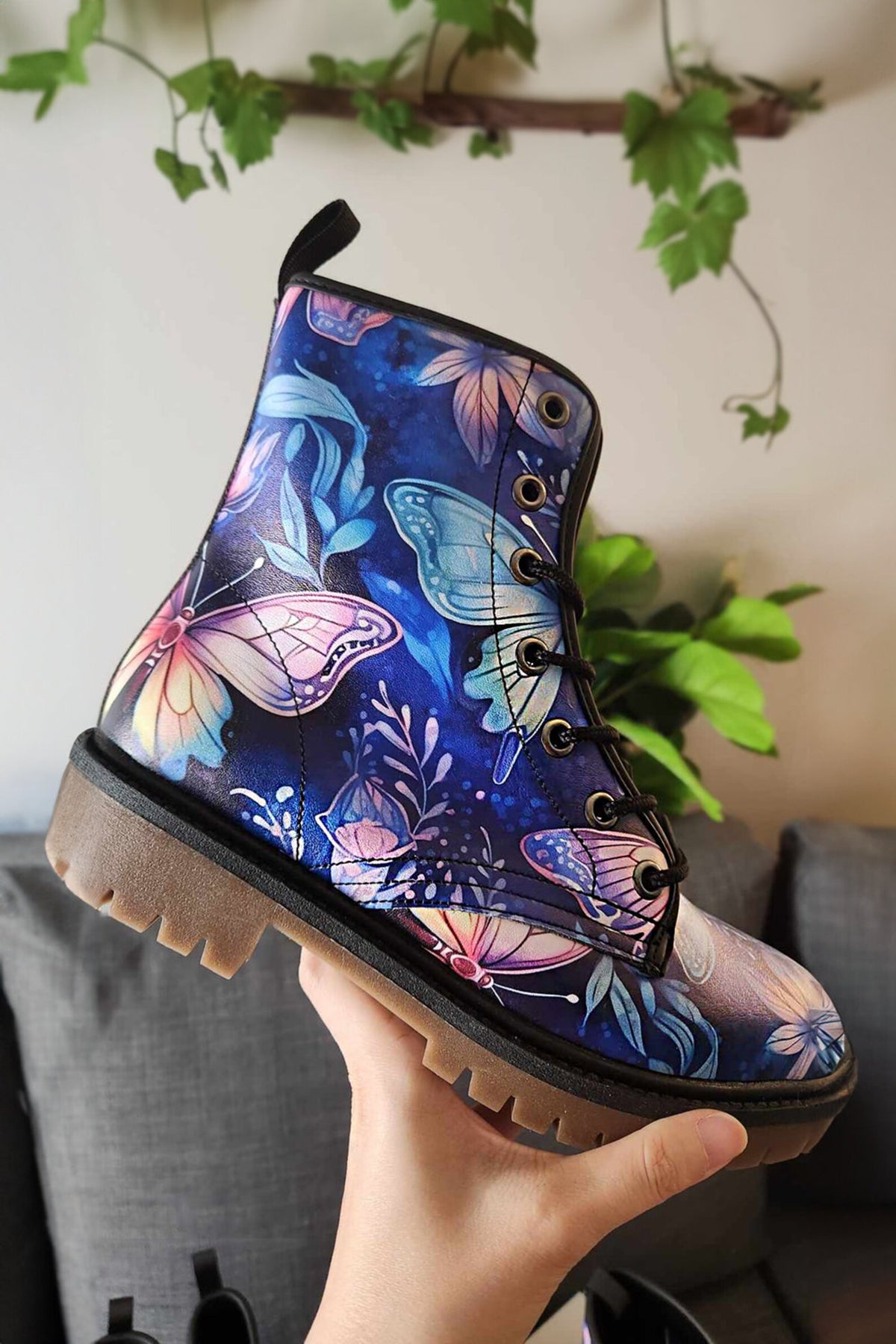 Hippie Art Zone - Butterflies Casual Boots.