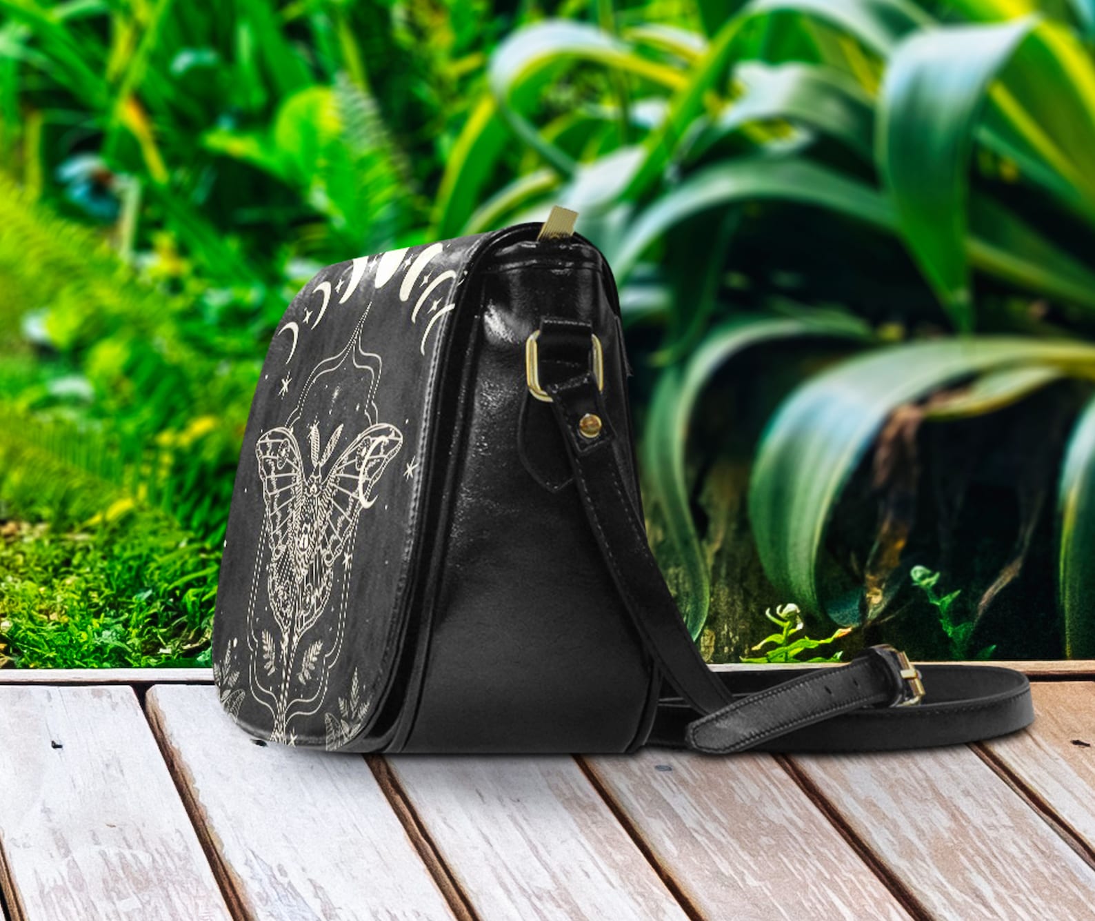 hippieartzone Bag - Luna Moth Moon Phases Crossbody Bag.