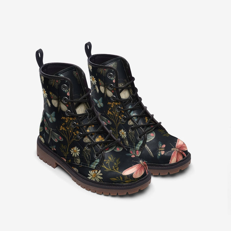Hippie Art Zone - Forest Witch Boots, Goblincore Boots, Wildflowers & Butterflies