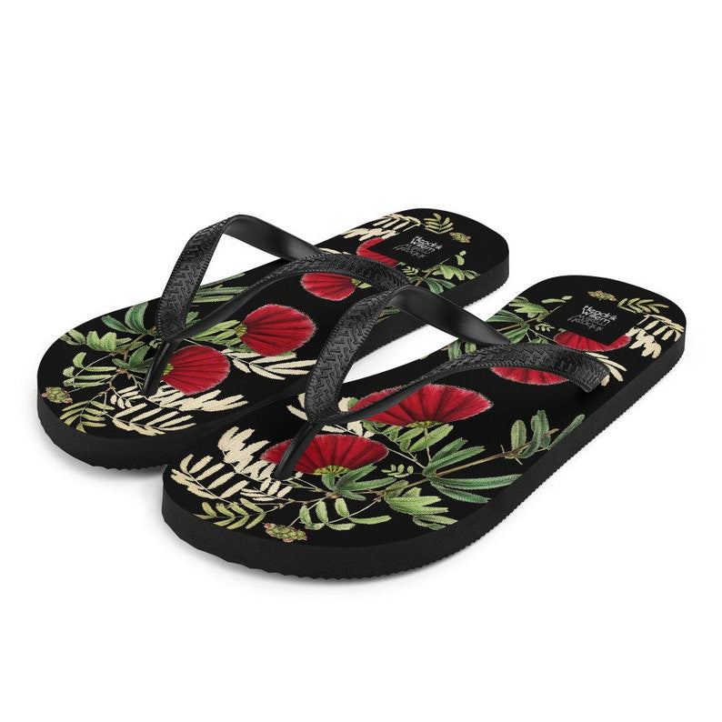 hippieartzone - Black Japanese-Inspired Flip-Flops.