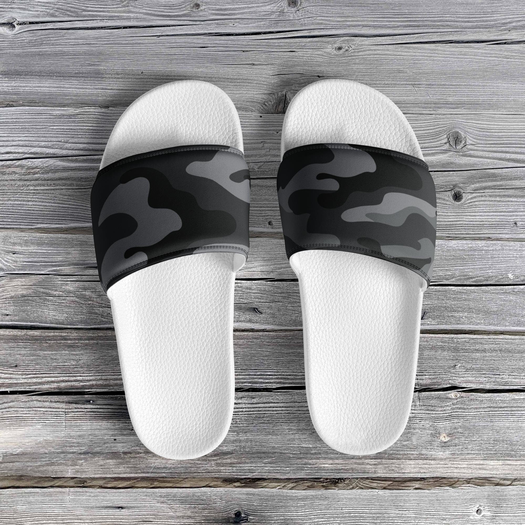 hippieartzone - Men’s Grey Camo slides Camo Slides