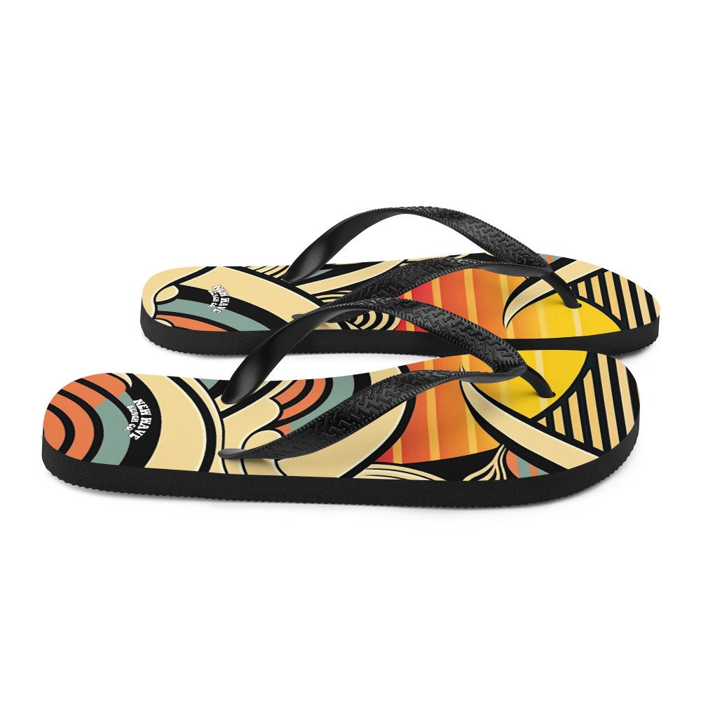 hippieartzone - Abstract Retro Cartoon Sunset Beach Flip Flops Colorful 