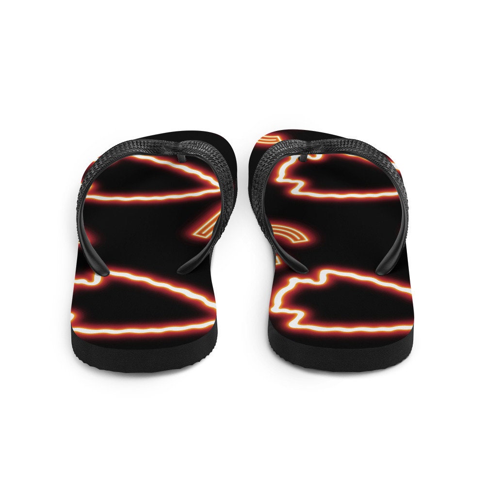 hippieartzone - Arrowhead KC Flip-Flops