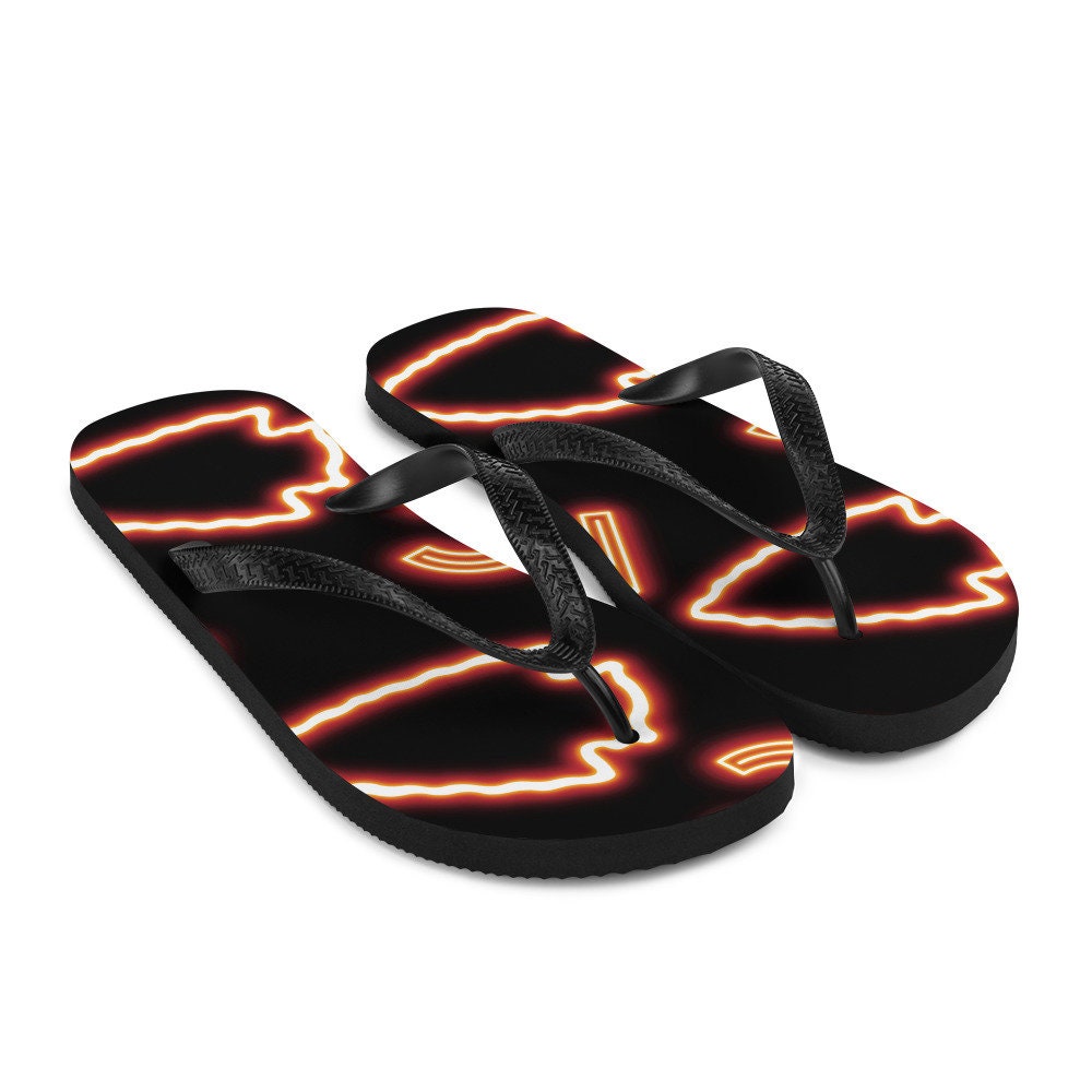 hippieartzone - Arrowhead KC Flip-Flops