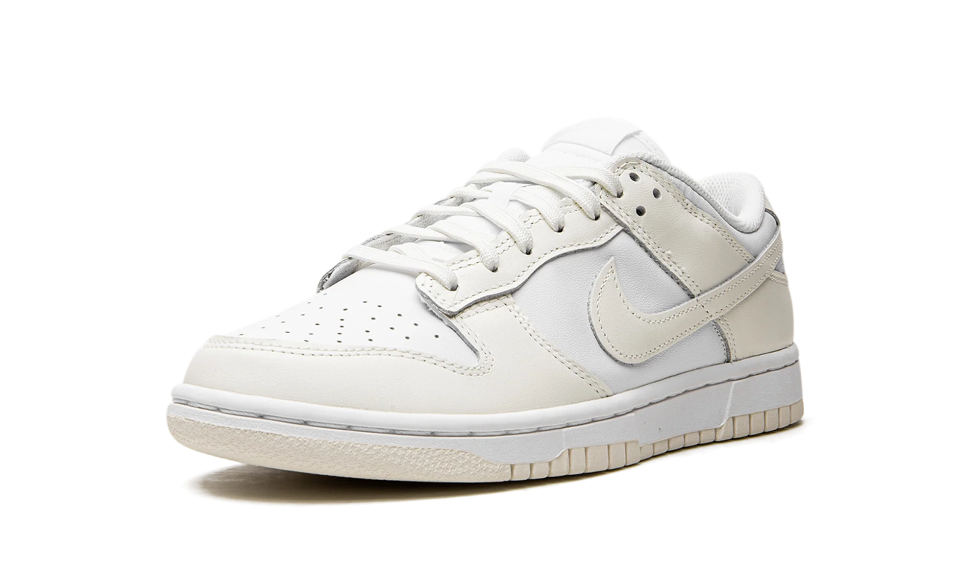 Dunk Low Mns Wmns "Coconut Milk" DD1503 121