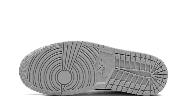 Jordan 1 Retro Low OG "Barons" CZ0790 110