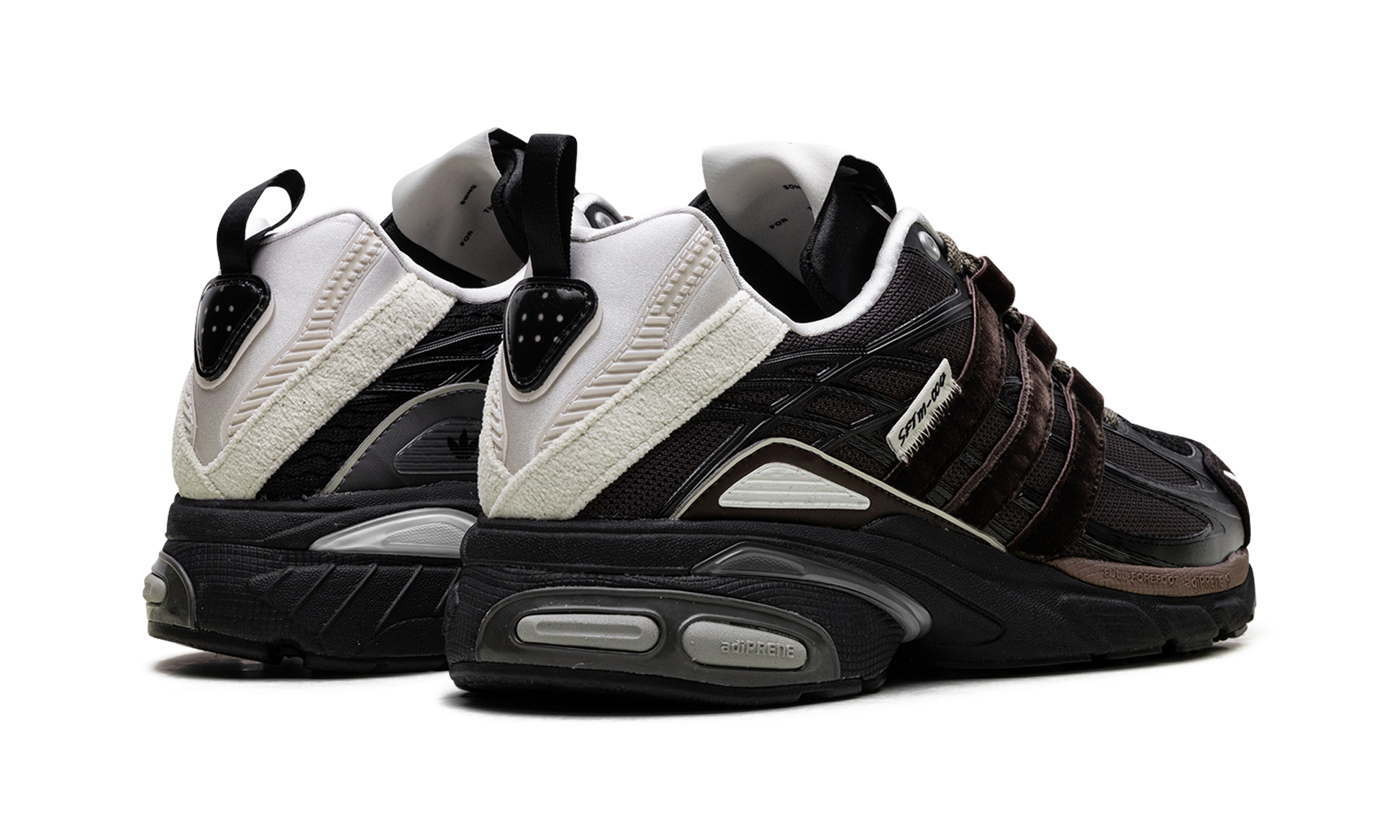 Adistar Cushion "song For The Mute - 'core Black Dark Brown'" - 3