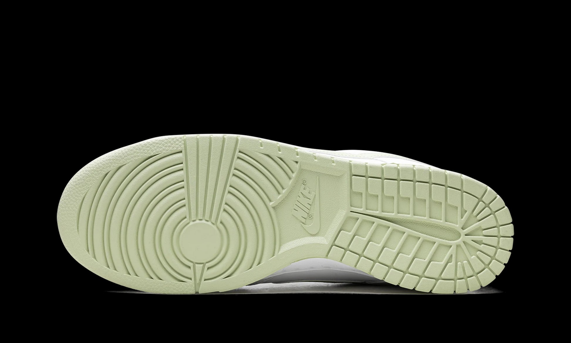 NIKE DUNK LOW RETRO "Honeydew"