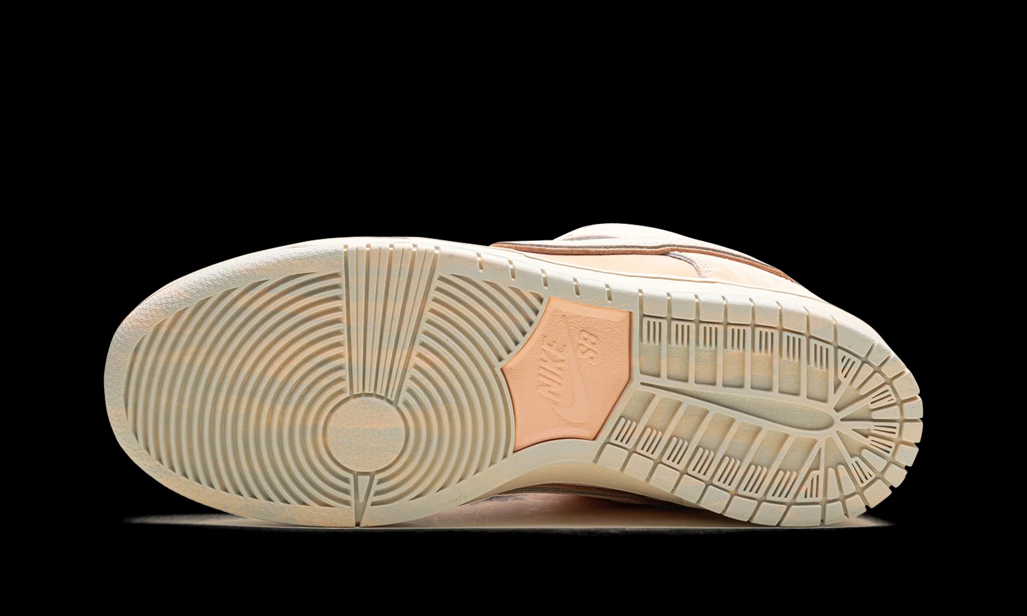 Nike SB Dunk Low Pro PRM "Guava Ice"