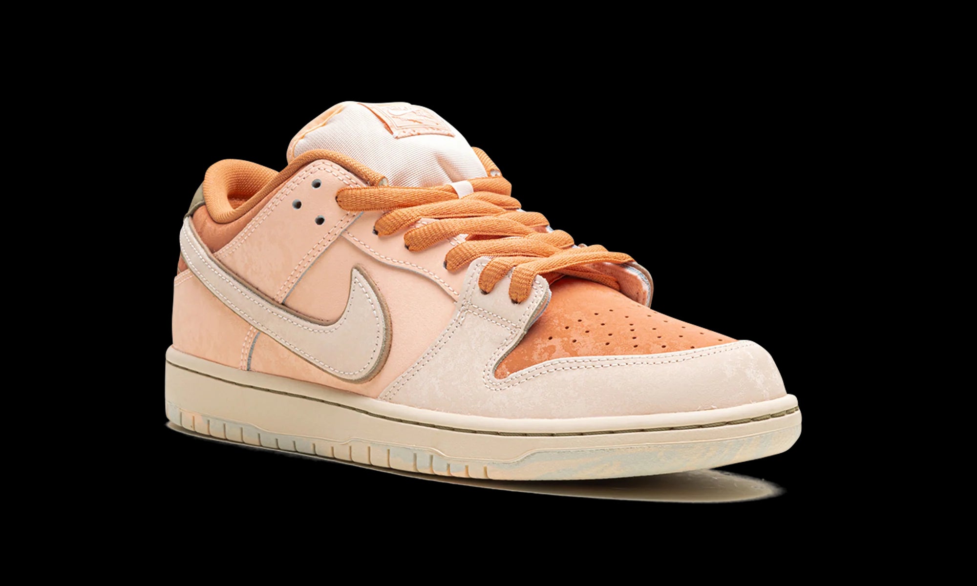 Nike SB Dunk Low Pro PRM "Guava Ice"