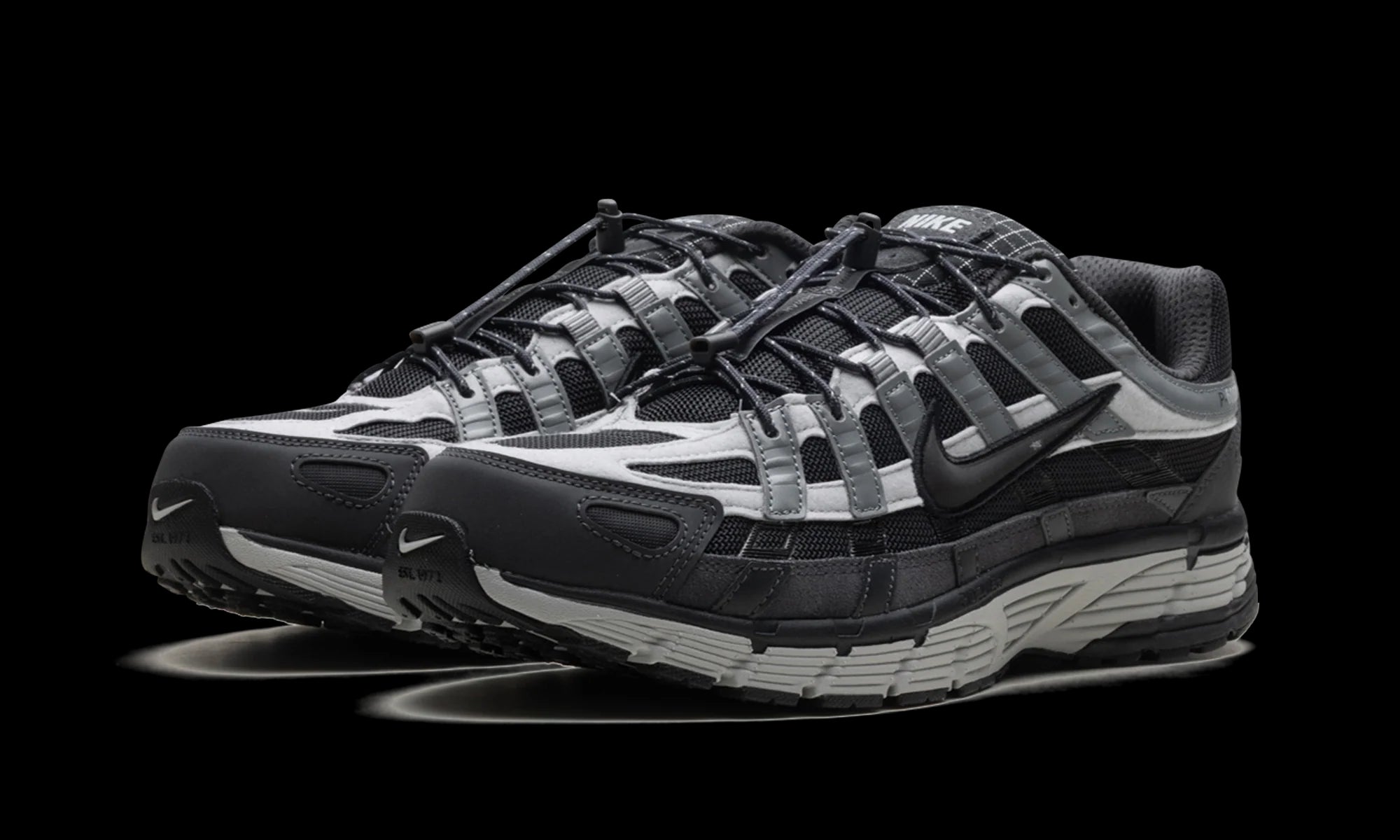 P-6000 "Anthracite Smoke Grey" HQ3818 001