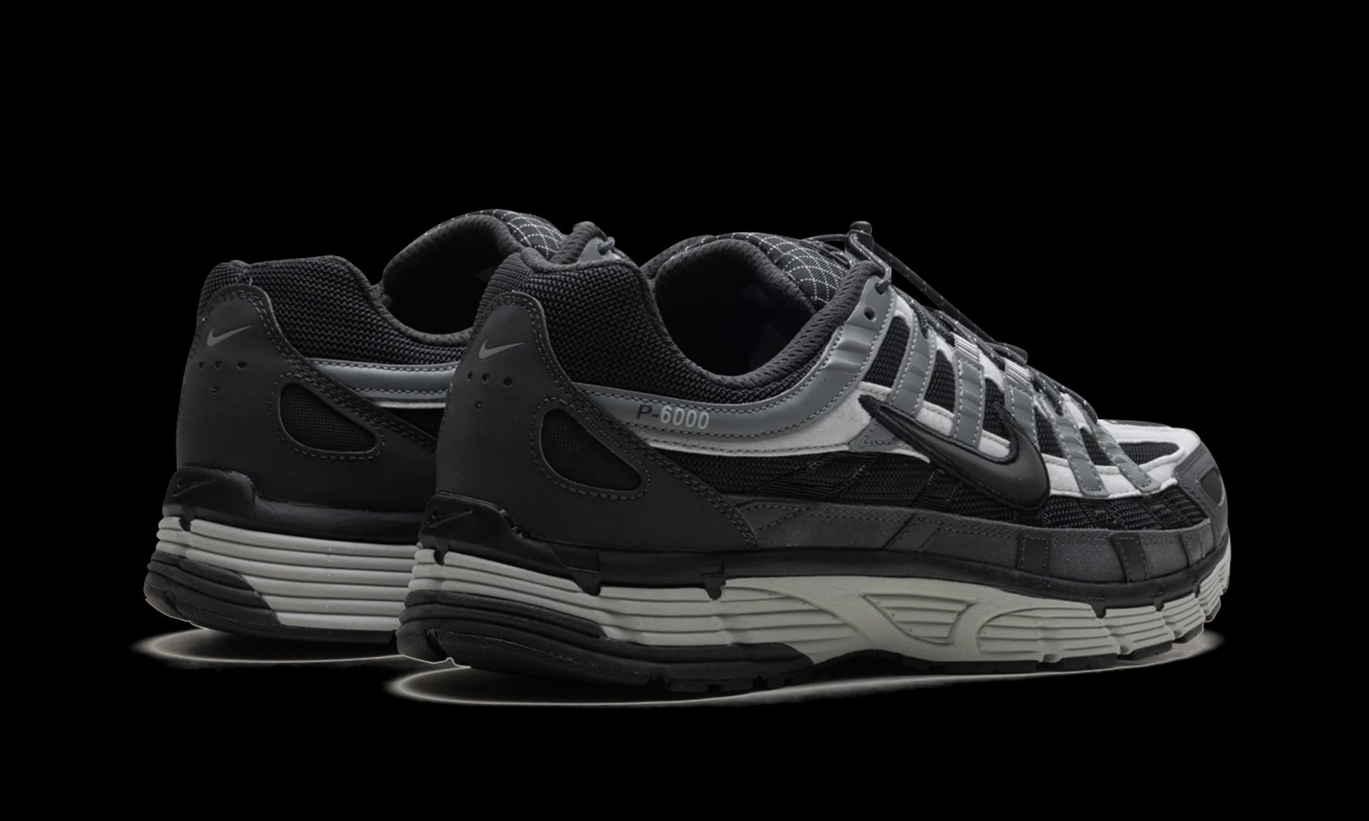 P-6000 "Anthracite Smoke Grey" HQ3818 001