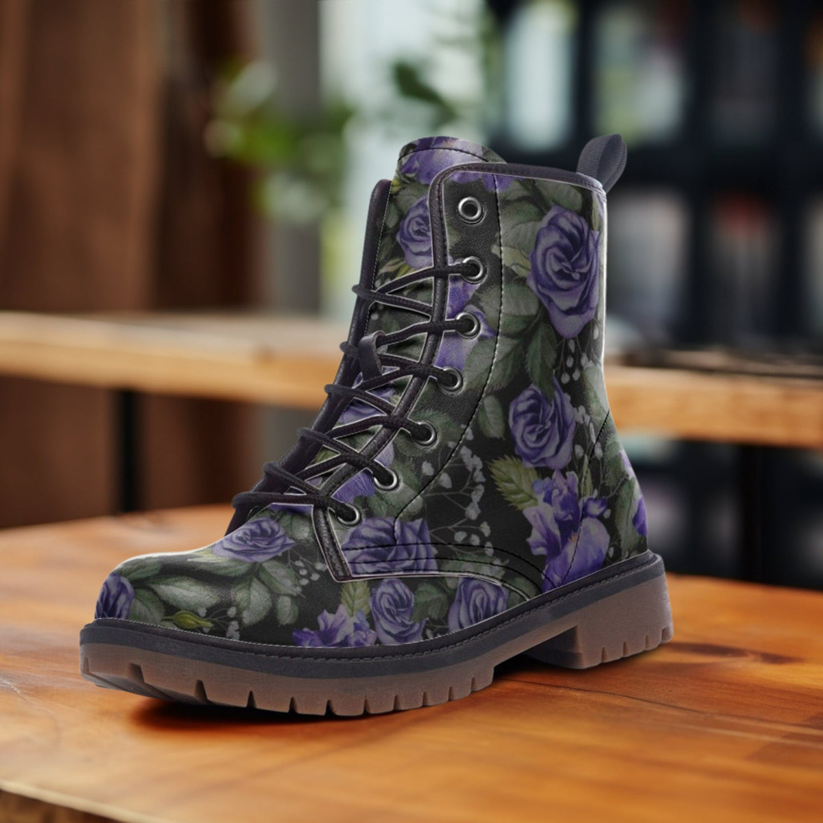 Hippie Art Zone - Purple Roses Boots.