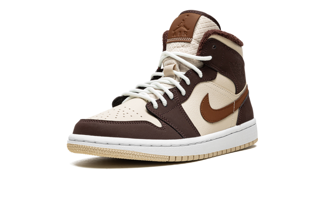 Air Jordan 1 Mid SE Wmns "Brown Basalt Fleece" DO6699 200