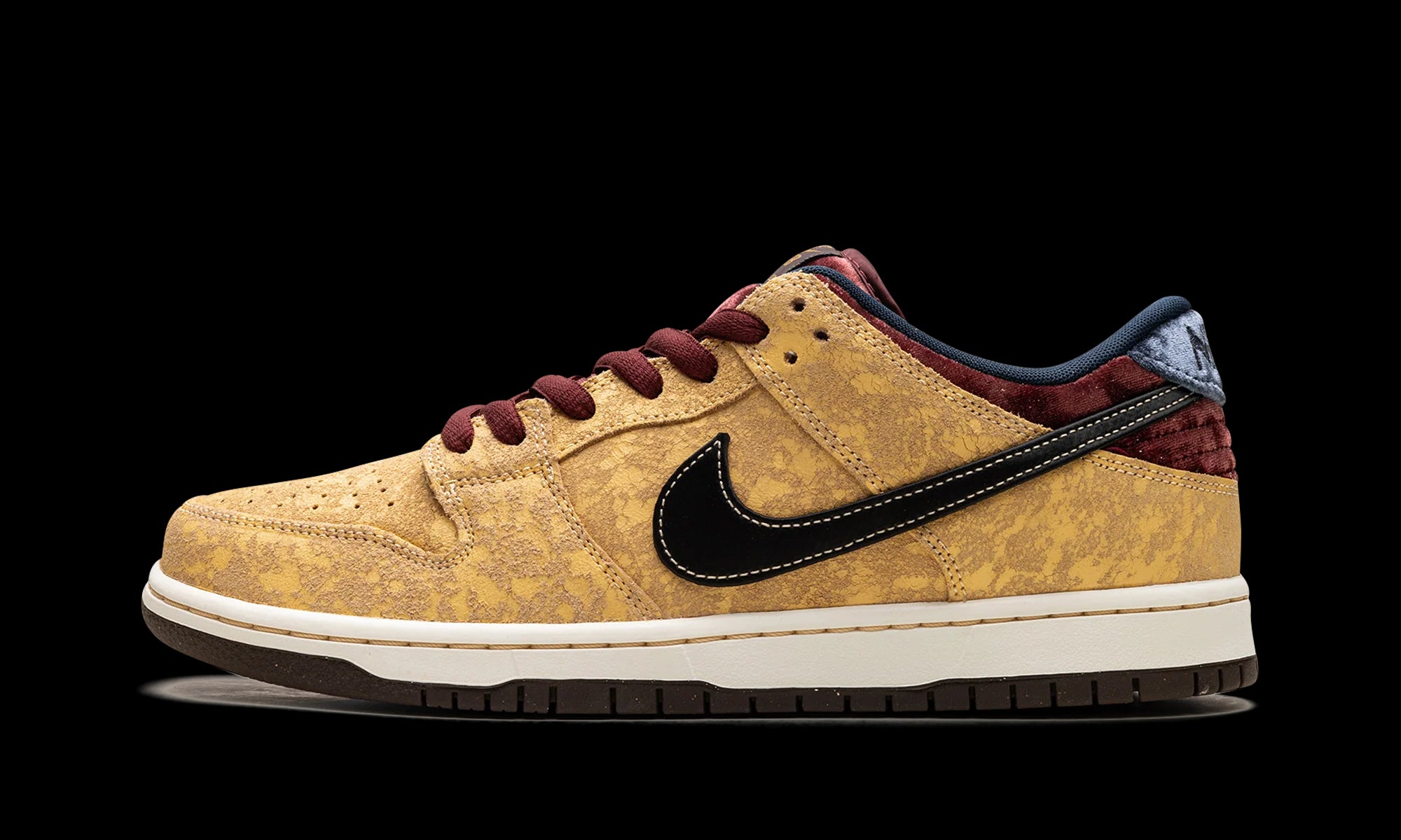 SB Dunk "City Of Cinema"