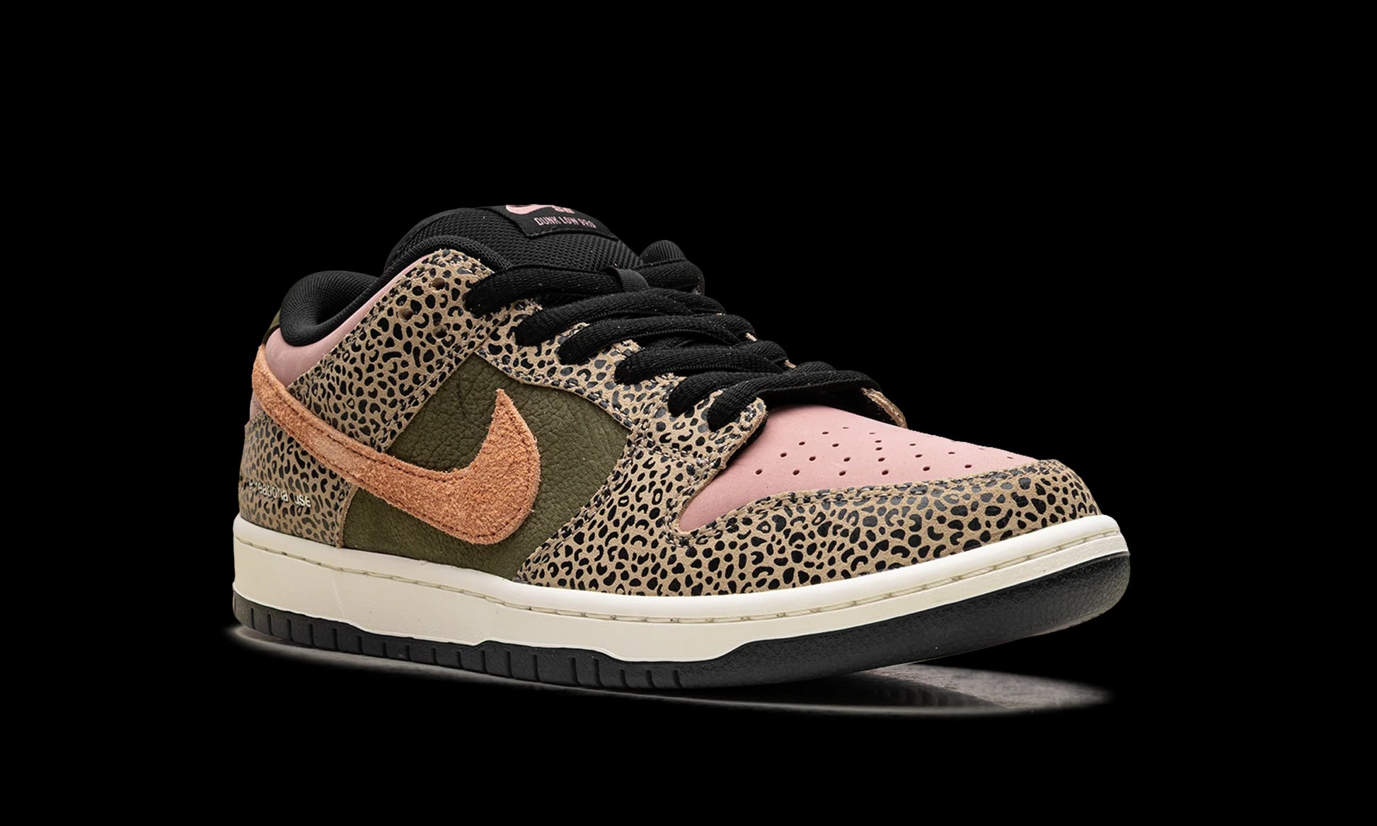 SB Dunk Low "Arts-Rec" IH3211 200