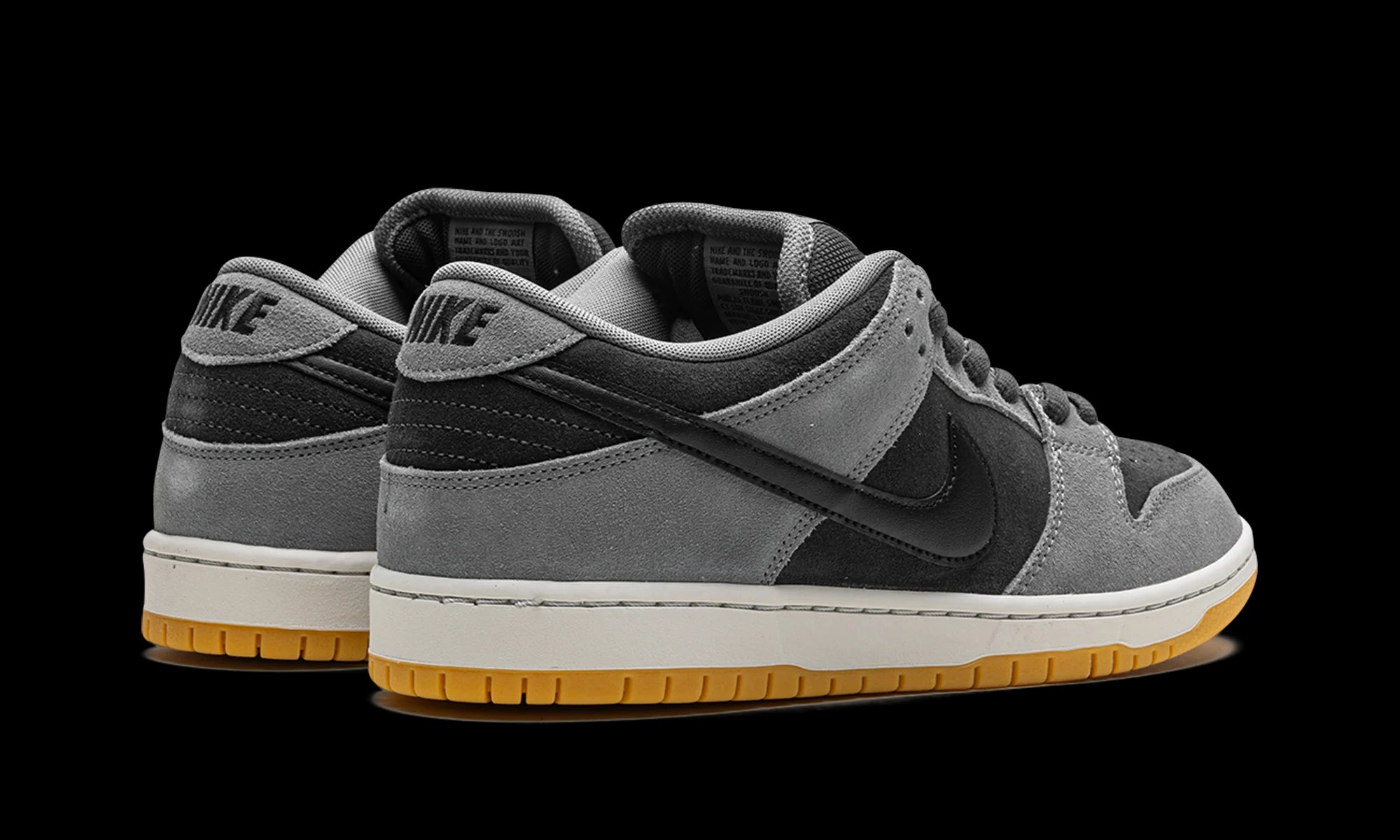 SB Dunk Low "Dark Smoke Grey"