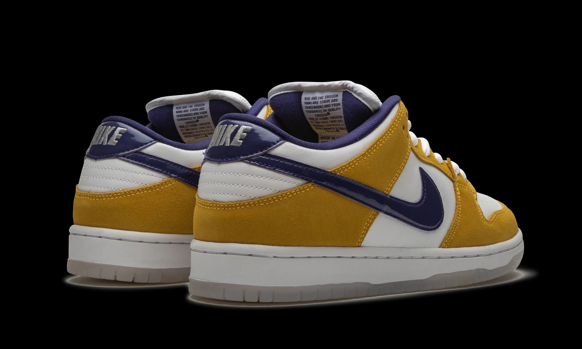 SB Dunk Low "Laser Orange" BQ6817 800