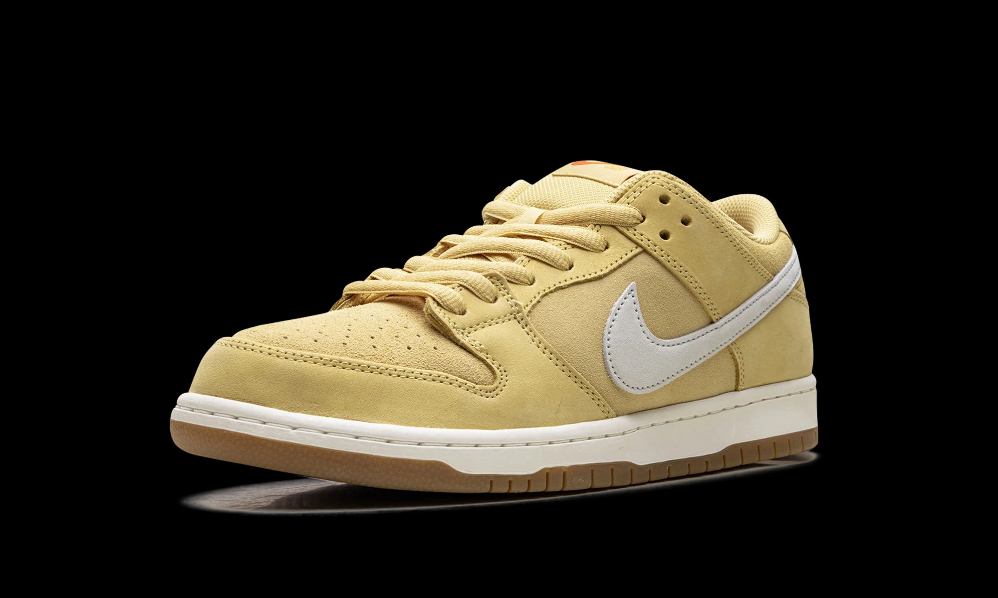 SB Dunk Low "Saturn Gold"