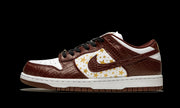 SB Dunk Low "Supreme - Stars - Barkroot Brown" DH3228 103