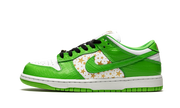 Sb Dunk Low "supreme - Stars - Mean Green" - 1